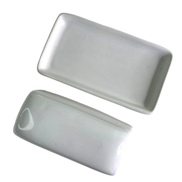 Butter Dish With Lid White Stoneware Indoor Outfitters 7" x 4" x 3" - Picture 4 of 6